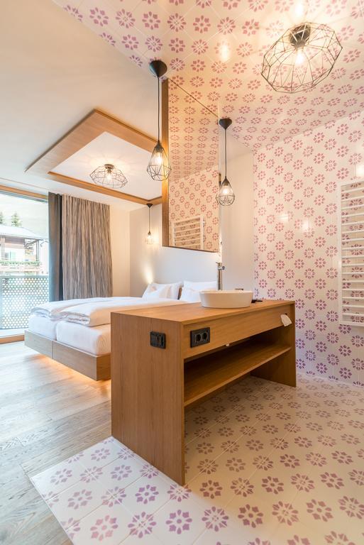 Hotel Tofana サン・カッシアーノ エクステリア 写真